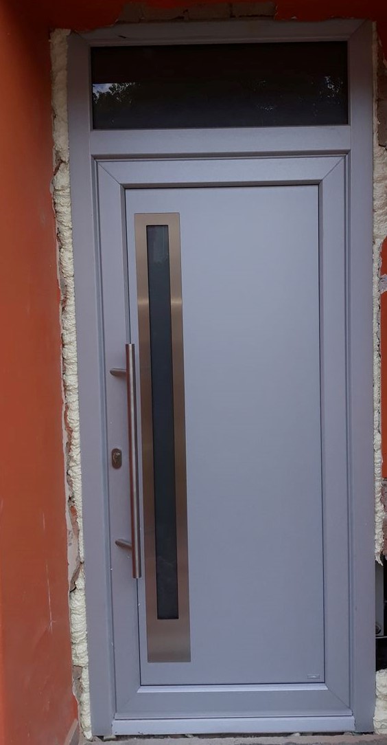 Vchodové dveře-Metbrush aluminium